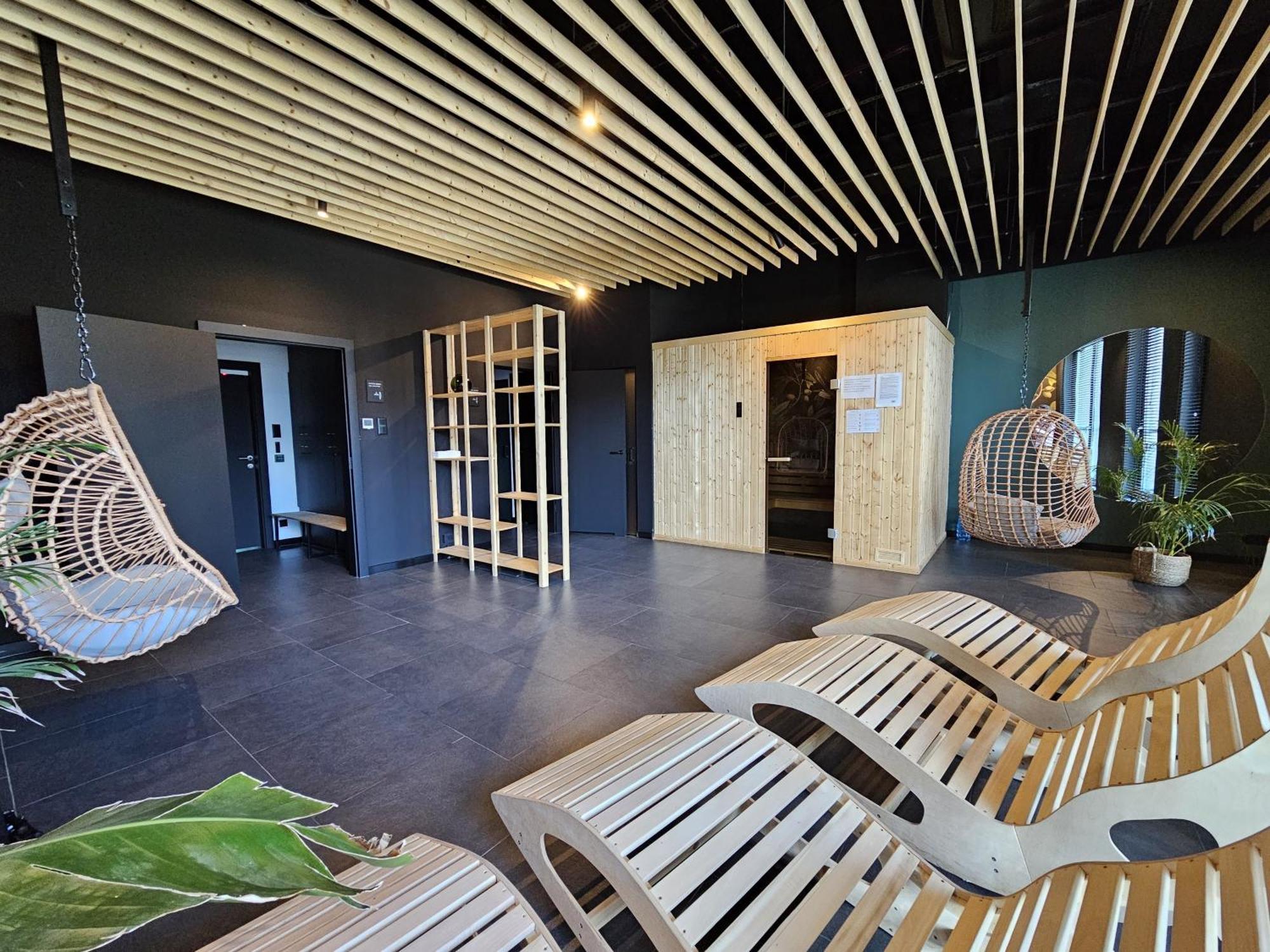 Urban Apartments Luxury Skyline Sokolska Towers 30A, 2 Free Garages, Gym & Sauna, Self Check-In Katowice Extérieur photo